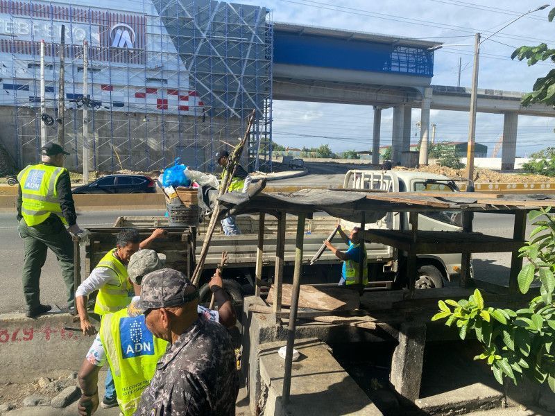 Alcaldía del DN inicia plan de recuperación de espacios públicos en KM 9 de la Duarte