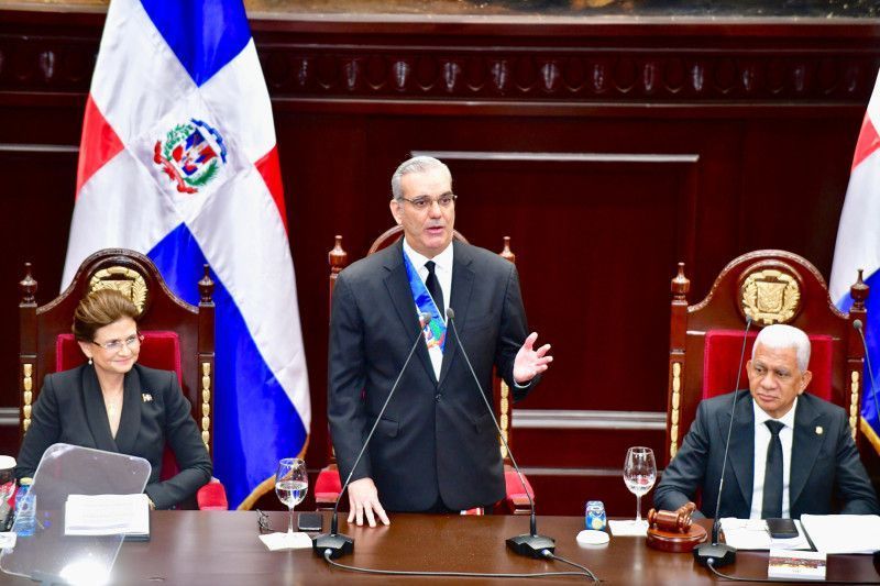 Abinader dice crecimiento RD duplicó al de la región en 2024