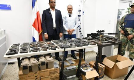 Entregan a Interior y Policía más de 17 mil municiones y 94 armas de diferentes calibres