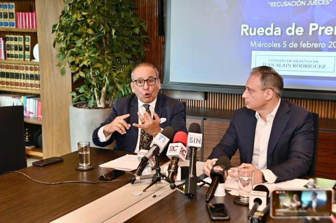 Defensa Jean Alain presenta supuestas pruebas de «faltas graves» en el 4to Tribunal Colegiado