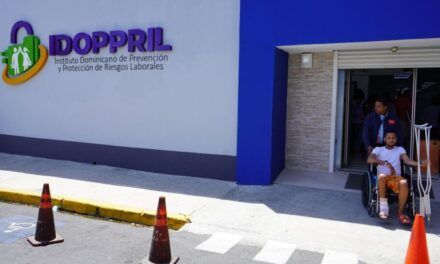 López Solís: Trabajadores extranjeros regularizados deben estar inscritos en Seguridad Social