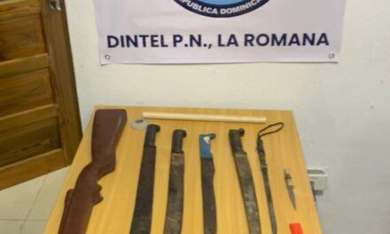 Policía Nacional y MP incautan drogas y armas blancas en Villa Hermosa, La Romana