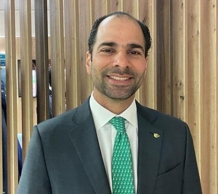 Frank E. Rainieri desvela avance del centro de mantenimiento de aviones