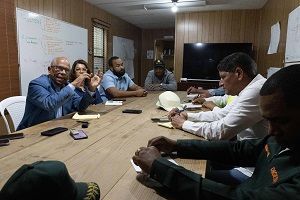 Instituciones coordinan esfuerzos para agilizar el tráfico en el kilómetro 9 de la autopista Duarte