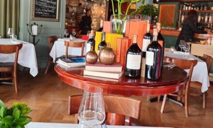 Almorzando en Santo Domingo Ragú de cordero, ¡a 12 horas!