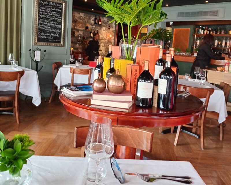 Almorzando en Santo Domingo Ragú de cordero, ¡a 12 horas!