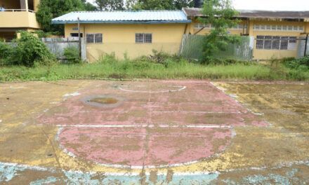 INEFI y Alcaldía de Monte Llano intervendrán cancha en escuela Madre Teresa de Calcuta