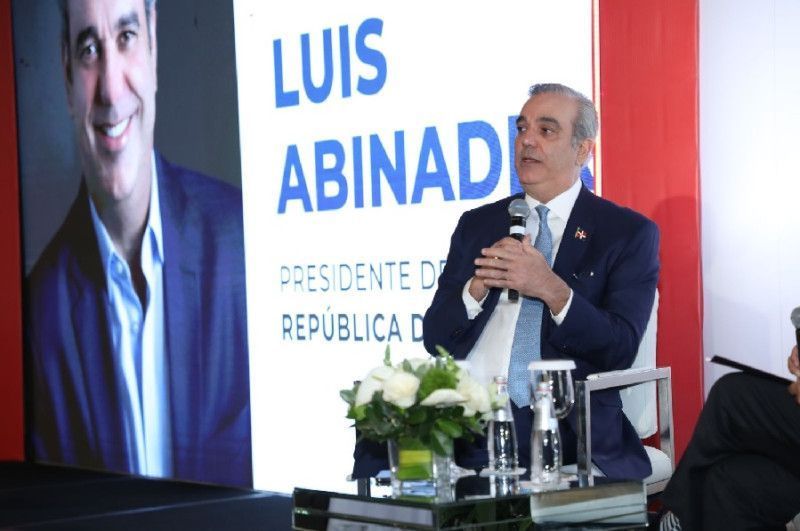 Abinader asegura que en lugar de una reforma fiscal su Gobierno ha optado por una mayor eficiencia