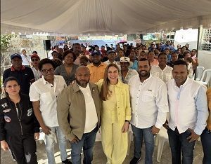 Carolina Mejía supervisa trabajos de la Alcaldía en Los Peralejos