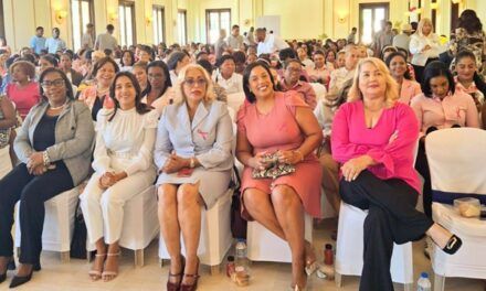Alcaldía de San Cristóbal participa en acto por Día Internacional de la Mujer
