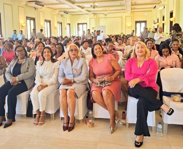 Alcaldía de San Cristóbal participa en acto por Día Internacional de la Mujer