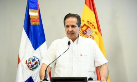 Víctor Atallah destaca importancia de prevención en Enfermedad Renal Crónica de Origen no Tradicional