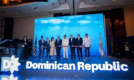David Collado inaugura Tradeshow en Miami para impulsar el turismo en República Dominicana