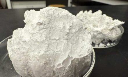 Atrapar dióxido de carbono en materiales de construcción