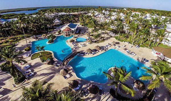 Hoteleros están “preparados” para aumentar un 12 y 8% al salario mínimo