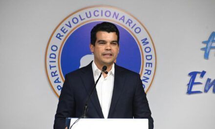 Presentan en Nueva York el equipo político del proyecto presidencial de Wellington Arnaud