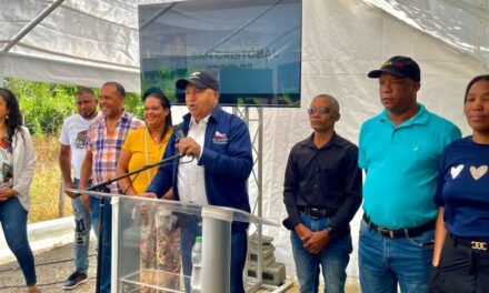 Alcaldía de San Cristóbal inaugura varias obras comunitarias con apoyo de la LMD