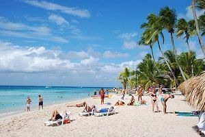 RD no logra mantener récord turístico: llegadas caen casi 10% en febrero