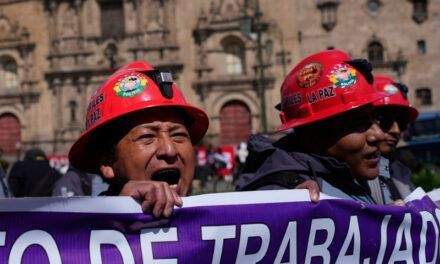 Marchas en Latinoamérica exigen mejoras salariales