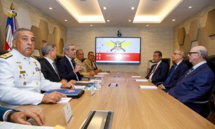 Histórico encuentro entre presidentes traza ruta hacia “política común” contra crisis Haití