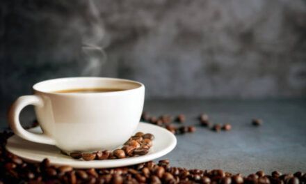 Para los amantes del café: Conoce los beneficios de tomarlo sin azúcar
