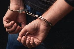 PN apresa en San Cristóbal hombre mientras agredía físicamente a mujer