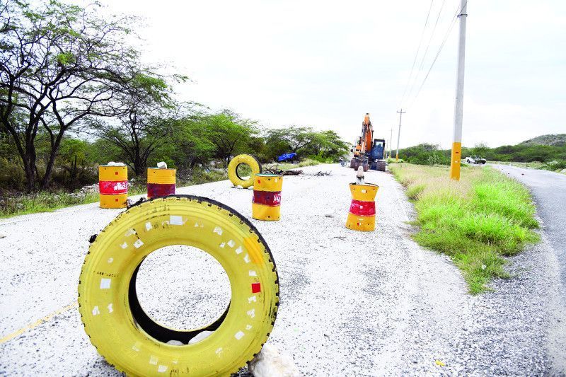 Obras Públicas promete reparación de carretera que empalma a pueblos del Sur