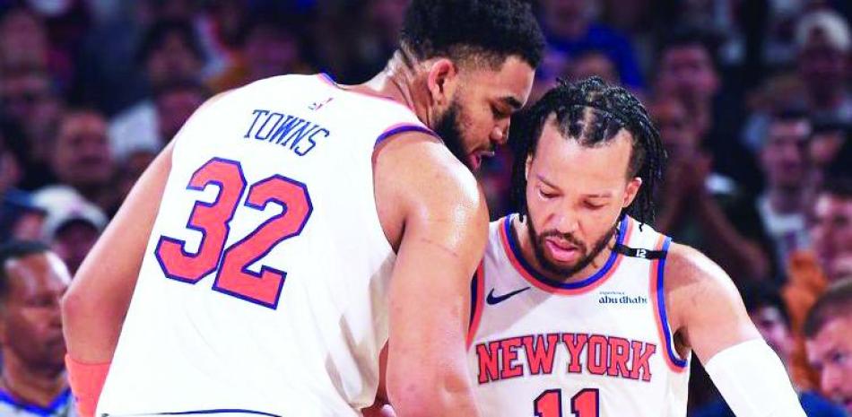 Knicks por empatar, Pacers por avanzar