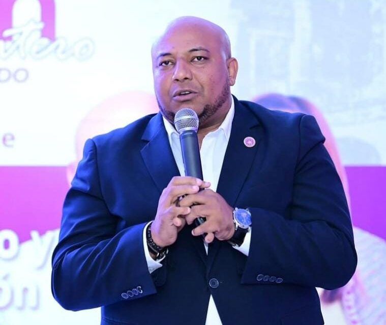 PLD respalda denuncias por tala de árboles en río Naranjo, Cotuí