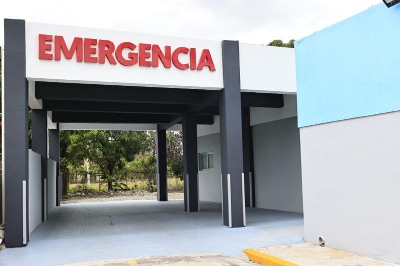 SNS entrega ampliada y remozada Emergencia del Hospital de Villa Tapia
