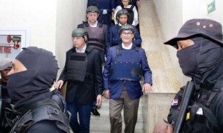Suspenden juicio involucra a exministros en estafar más de RD$ 21 millones al Estado