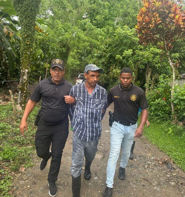 Capturan hombre estaba prófugo tras presuntamente ultimar a su tía de 87 años en Bonao