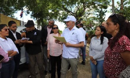 Administrador EGEHID supervisa obras sociales que se ejecutan en Santiago