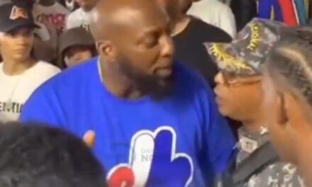 Vladimir Guerrero confronta a policías por intentar detener fiesta en su comunidad