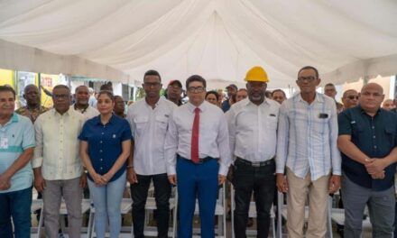 Alcaldía de Santo Domingo Este lanza plan comunitario para sanear imbornales