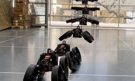 Robot cuyas ruedas le sirven de hélices para volar