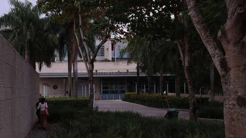 Diplomáticos y sus familias le cuestan millones al país