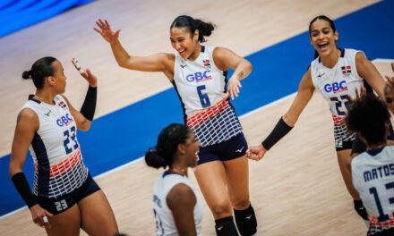 Voleibol RD viene de atrás y vence 3-2 a Serbia en la Liga de Naciones
