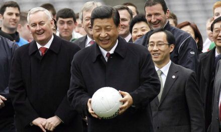 Xi dice a Trump que deben corregir el rumbo de sus relaciones
