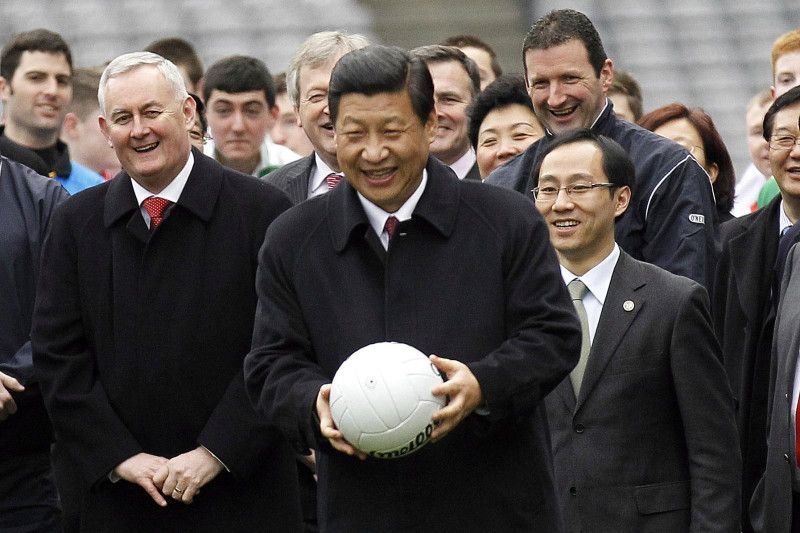 Xi dice a Trump que deben corregir el rumbo de sus relaciones