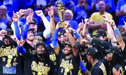 El Thunder levanta el trofeo de campeón en la NBA