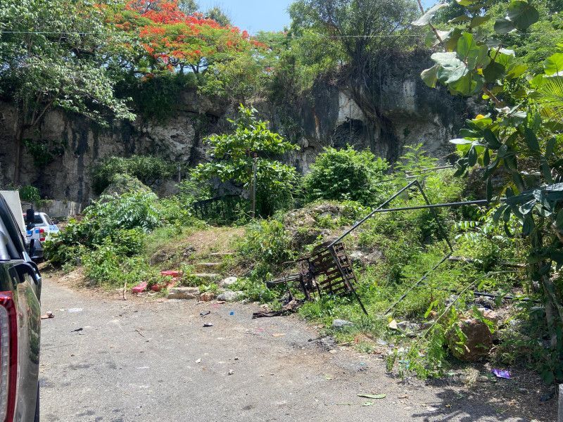 Continúa el retiro de chatarras en el Mirador Sur