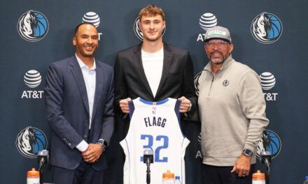 Cooper Flagg es presentado por los Mavericks