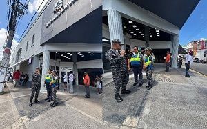Presencia policial en el centro de la ciudad, por zonas BanReservas brinda mayor seguridad y confianza a los ciudadanos de San Cristóbal, Coronel Ramón Hernández supervisa patrullas a pie