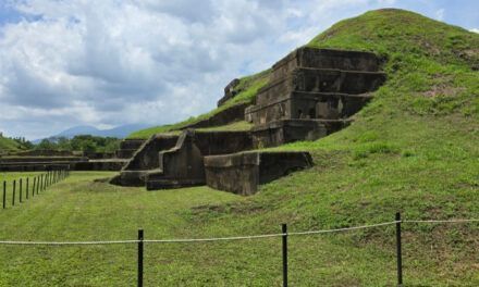 El Salvador: volcanes, café y coloridos mercados