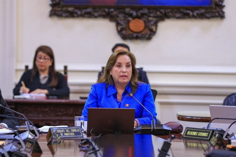 En Perú: Investigan a Dina Boluarte por financiación ilegal de su campaña electoral