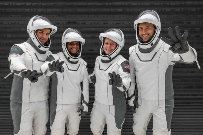 Los astronautas de la misión Axiom-4 regresan a la Tierra