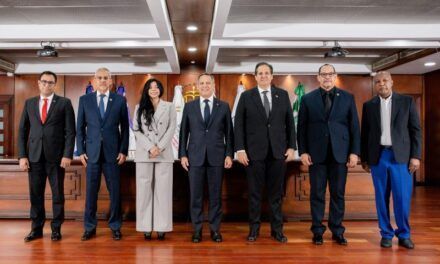 Instituciones acuerdan implementar justicia terapéutica y de reinserción social
