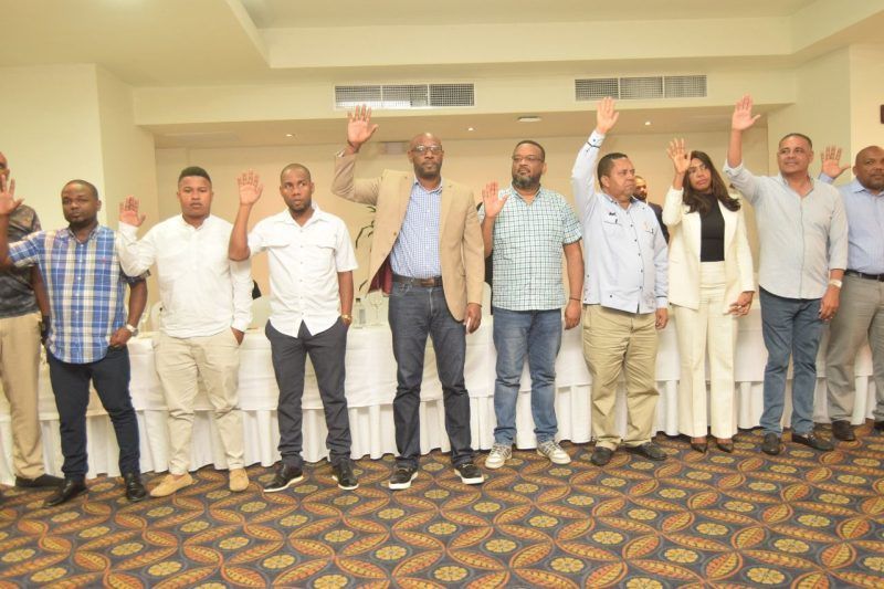 Movimiento Primero la Base juramenta su directiva a nivel nacional