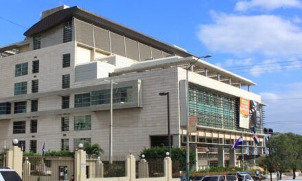 La Suprema Corte ordena a la Defensoría Pública representar legalmente a las empresas